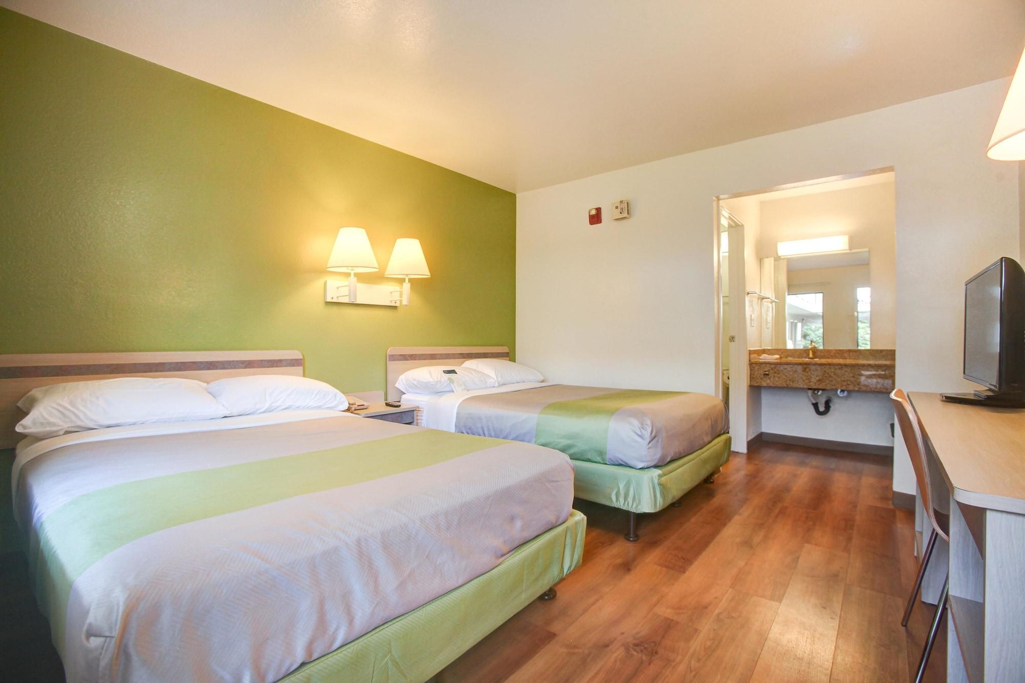 Motel 6-Elkton, Md Bagian luar foto