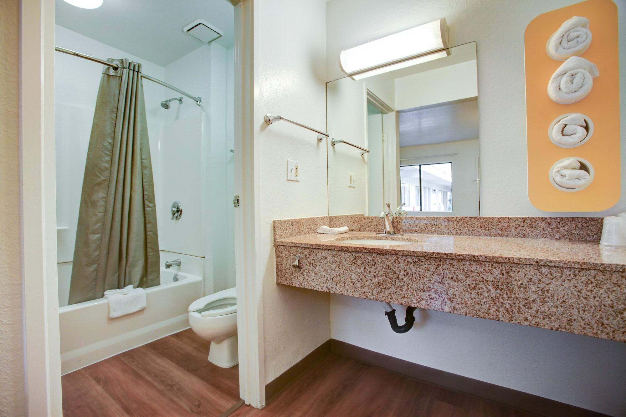 Motel 6-Elkton, Md Bagian luar foto